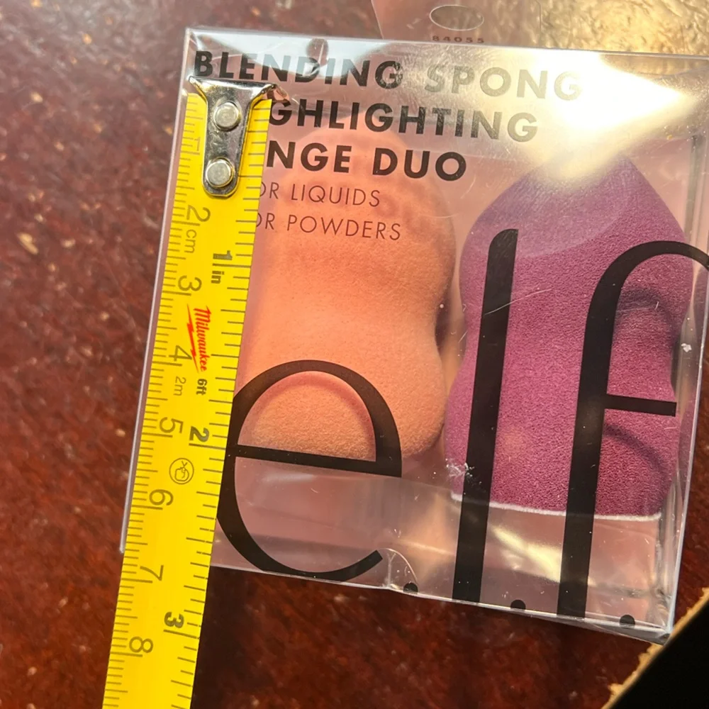ELF Precision Powder Brush & blending sponges
